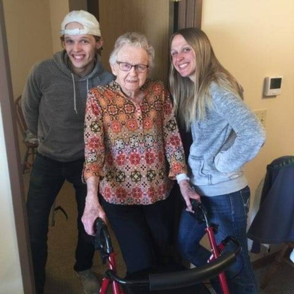 Meet your Posher, Megan